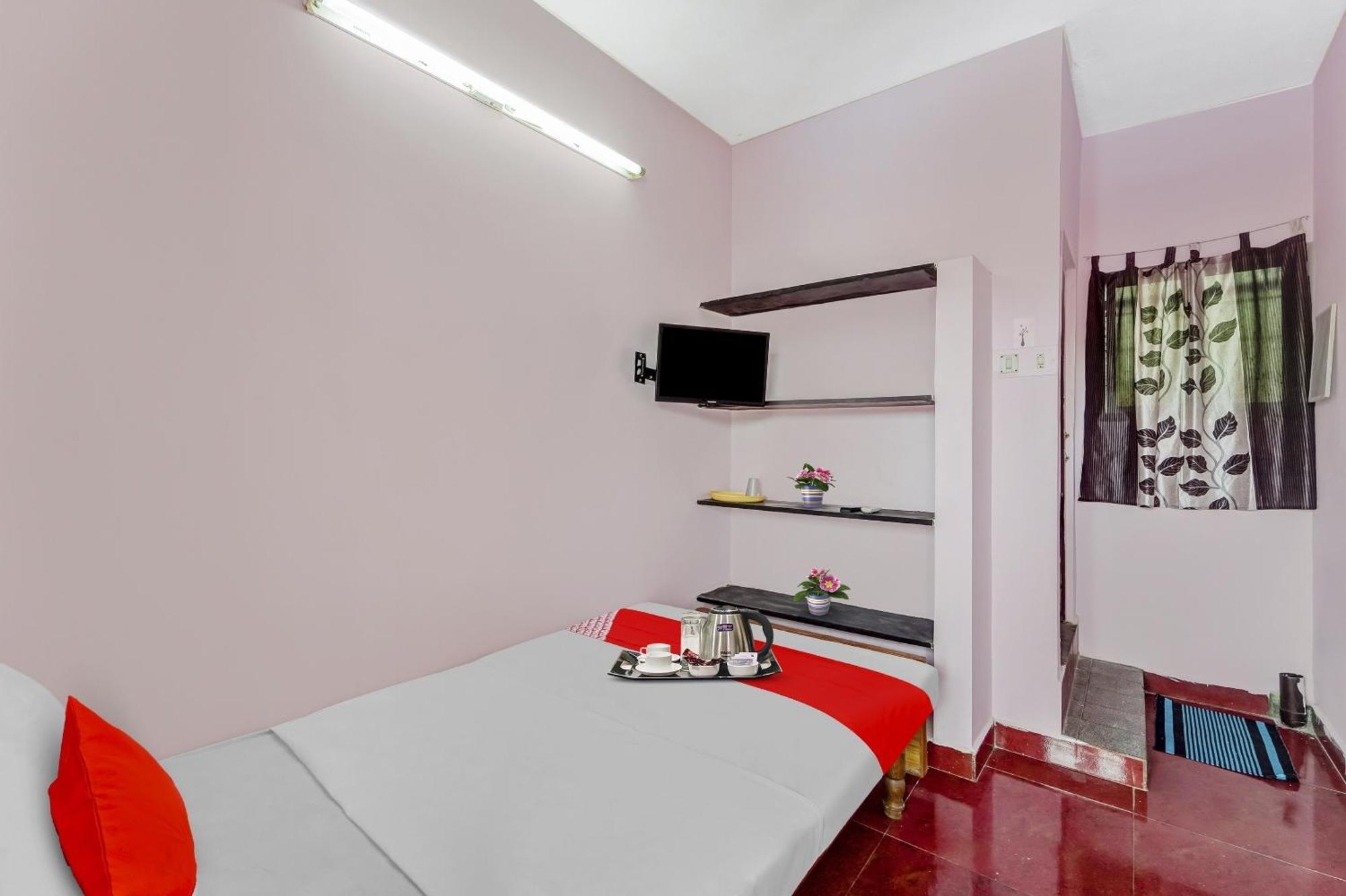 Hotel O Arunachala Guest House Near Pvr Spi Palazzo Ченай Екстериор снимка